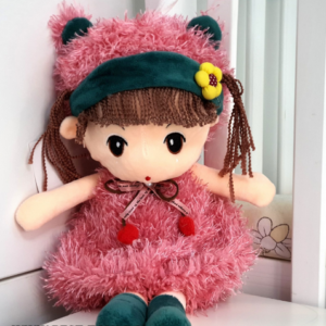 Papusa Pufi Roz Inchis din Plus